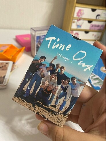 Stray kids time out