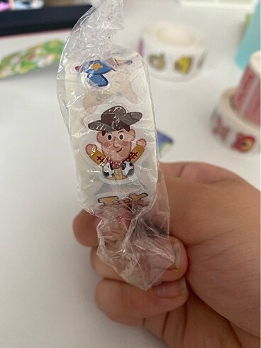 xs Beden Toy Store 500 adet rulo Sticker