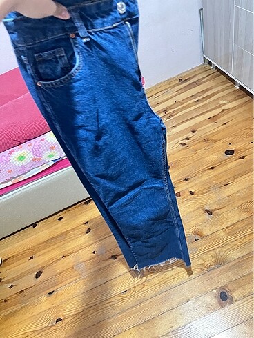 m Beden Az giyilmiş pantalon