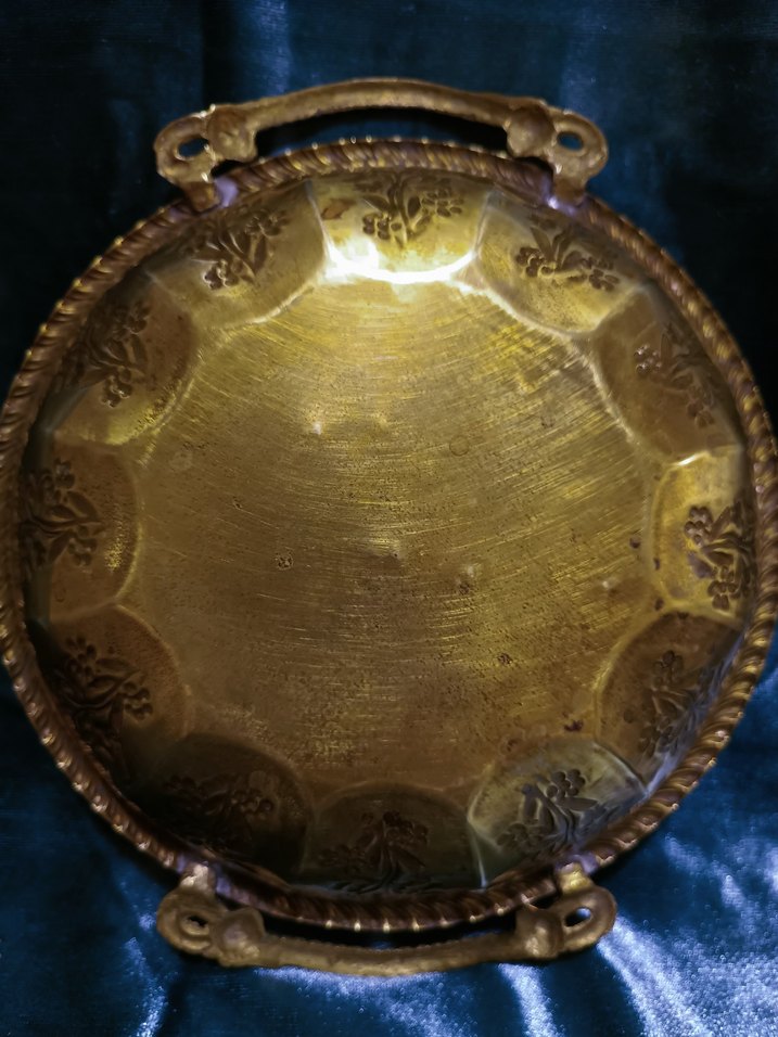 Prinç Altın Renkli Yuvarlak Tepsi - Görsel 4