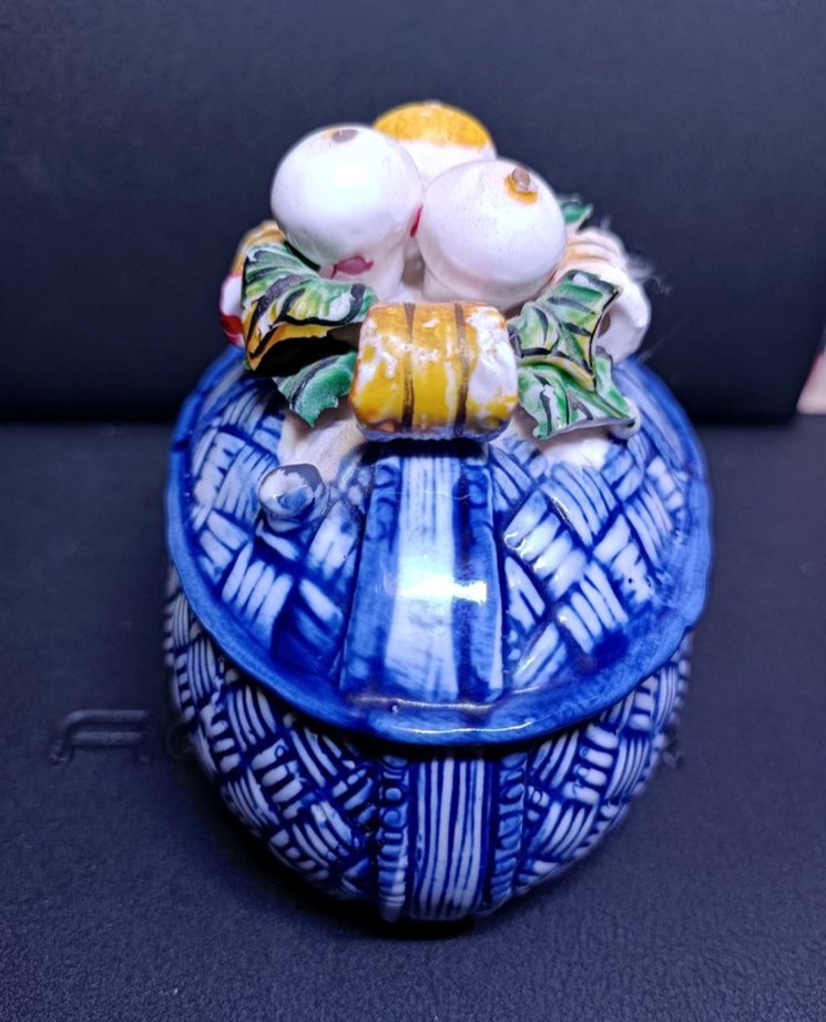 Vintage Mavi Sepet Desenli Renkli Figürin - Görsel 2