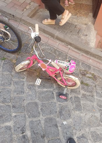 Diğer Pembe Renkli Çocuk Üç Tekerlekli Bisiklet