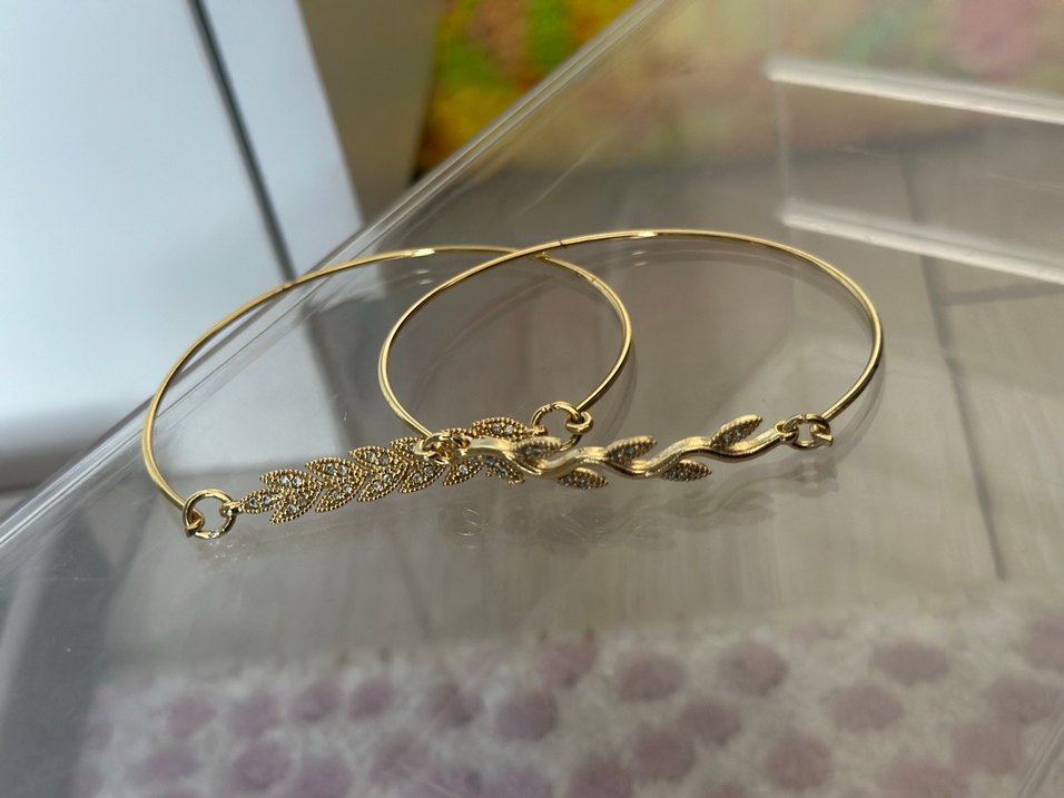 Zincir Detaylı Altın Renkli Bohem Bileklik - Görsel 4