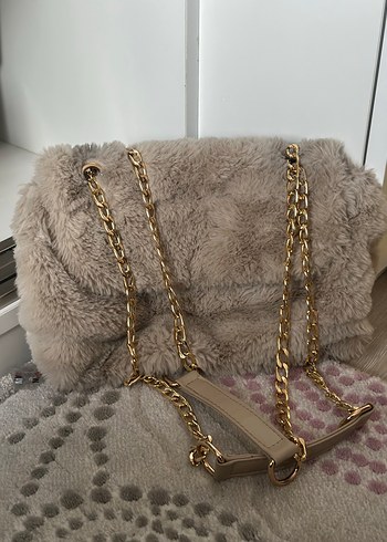 Gri Yılan Desenli Kürklü Altın Renk Zincirli Kadın Çantası - Görsel 3