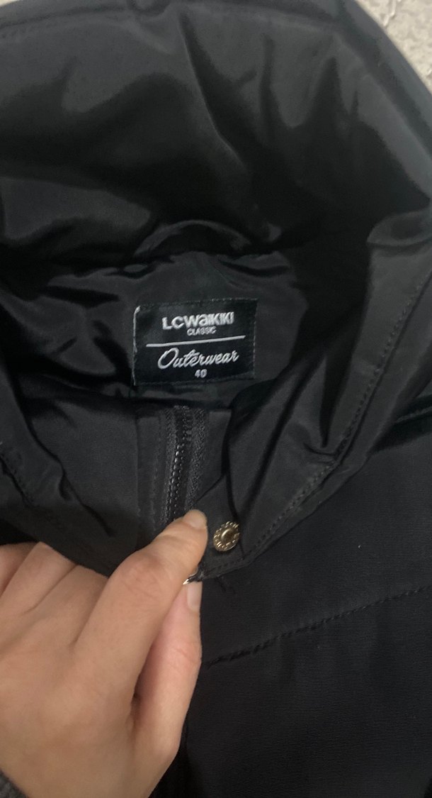 Siyah Fermuarlı Kadın Kışlık Mont - Görsel 3