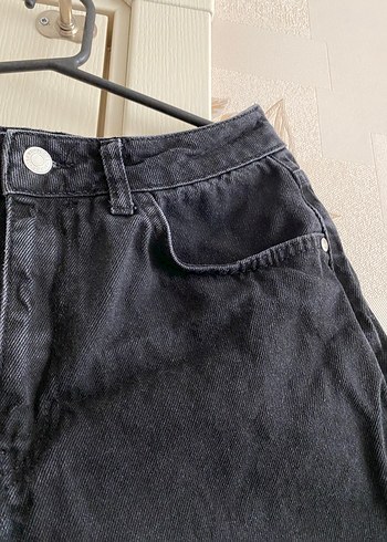 Kadın Siyah Mini Denim Şort - Görsel 2