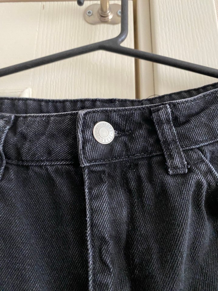 Kadın Siyah Mini Denim Şort - Görsel 3