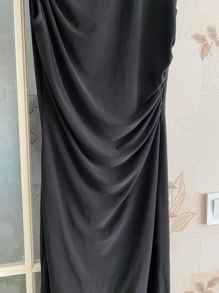 Drapeli Siyah Uzun Kadın Elbise - Görsel 3