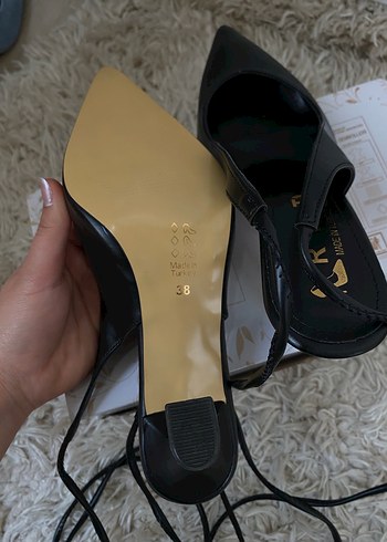 Siyah Yılan Desenli Bağcıklı Stiletto Topuklu Ayakkabı - Görsel 6