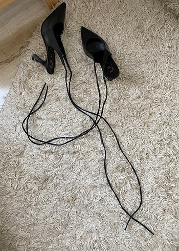 Siyah Yılan Desenli Bağcıklı Stiletto Topuklu Ayakkabı - Görsel 4