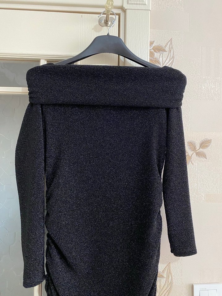 Siyah Straplez Uzun Kollu Midi Triko Elbise - Görsel 2