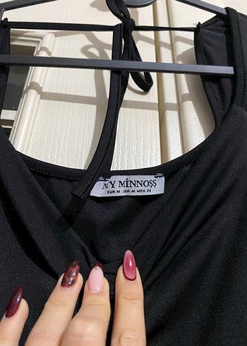 V Yaka Siyah Gotik Midi Elbise - Görsel 8