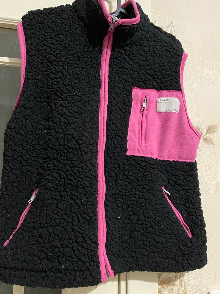 Kadın Siyah-Pembe Fermuarlı Yumuşak Yelek - Görsel 2