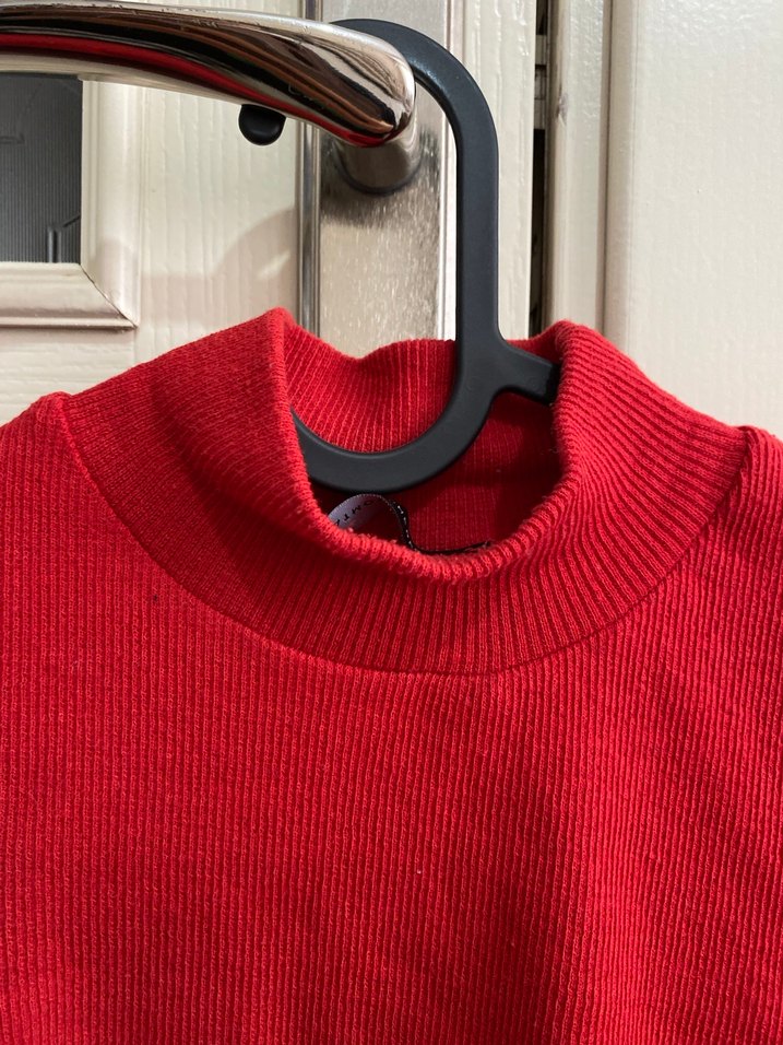 Kadın Kırmızı Yarım Balıkçı Yaka Triko Kazak - Görsel 3