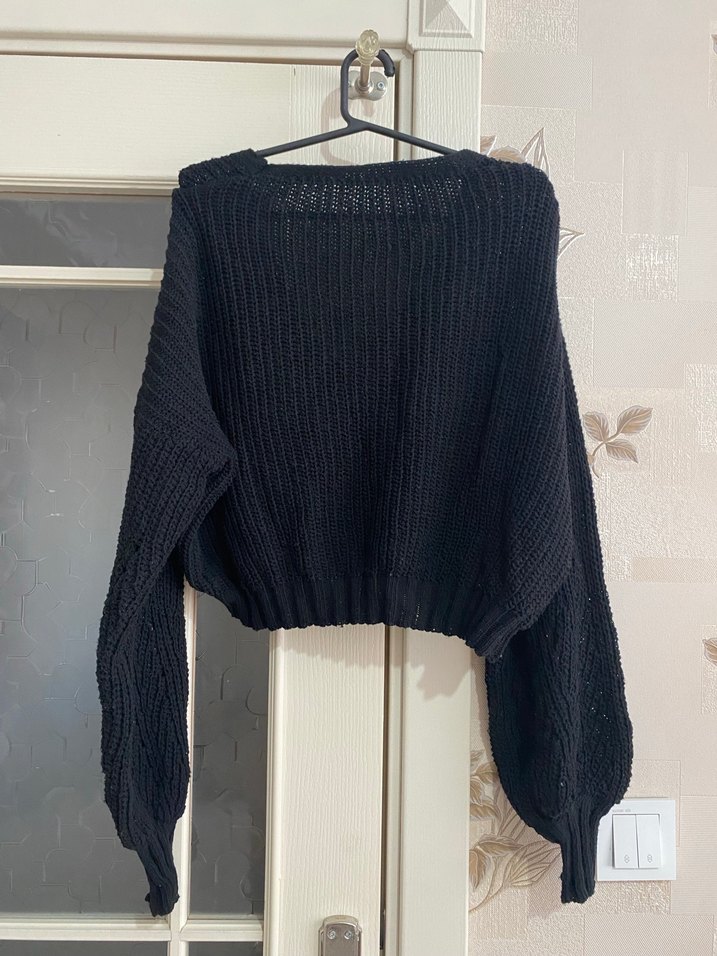 Siyah Örgü V Yaka Salaş Hırka - Görsel 4