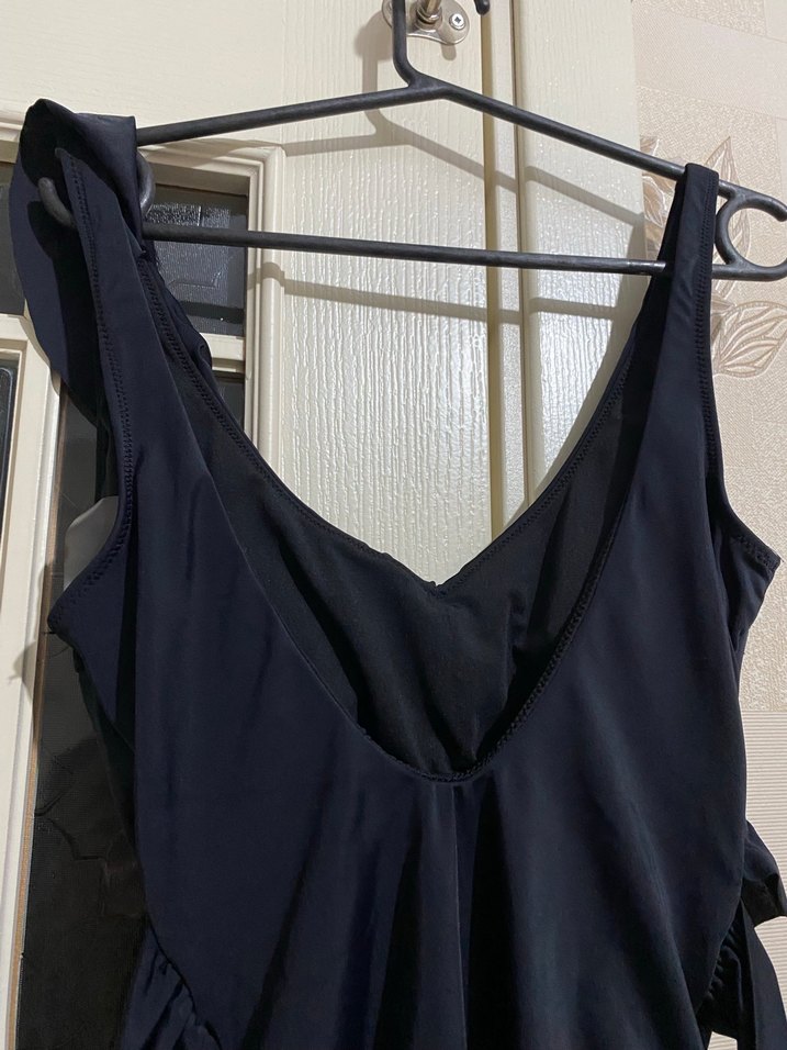 Siyah Drapeli İnce Askılı Kadın Mayo - Görsel 3