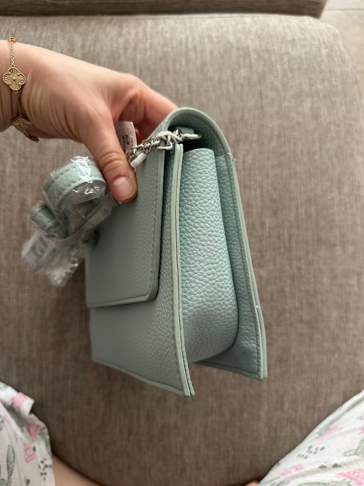 Turkuaz Zincir Detaylı Deri Kadın Çanta - Görsel 4