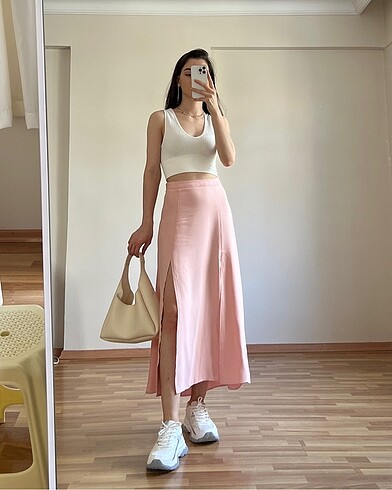 Pudra Pembe Uzun Etek