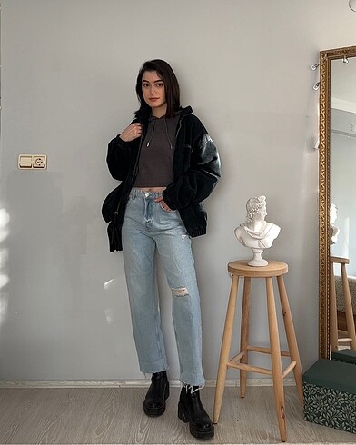 Yırtık Detaylı Jeans Kot Pantolon