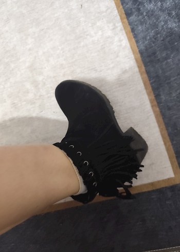 Siyah Süet Tokalı Blok Topuk Bot - Görsel 2