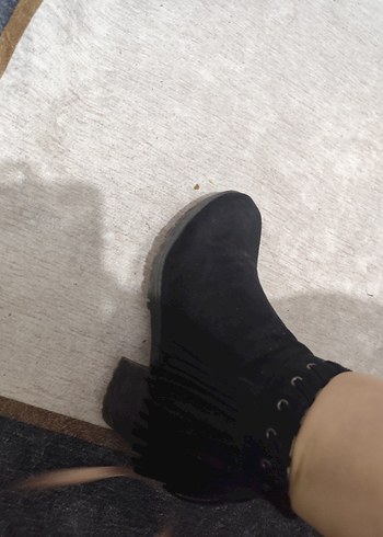 Siyah Süet Tokalı Blok Topuk Bot - Görsel 3