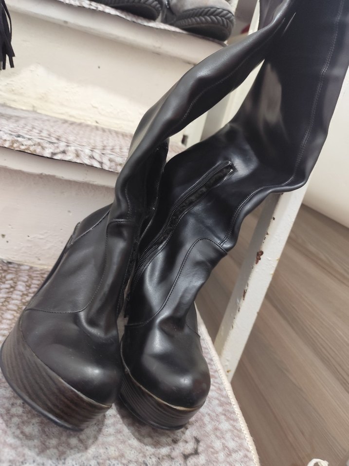 Kadın Siyah Deri Dizüstü Topuklu Çizme - Görsel 2
