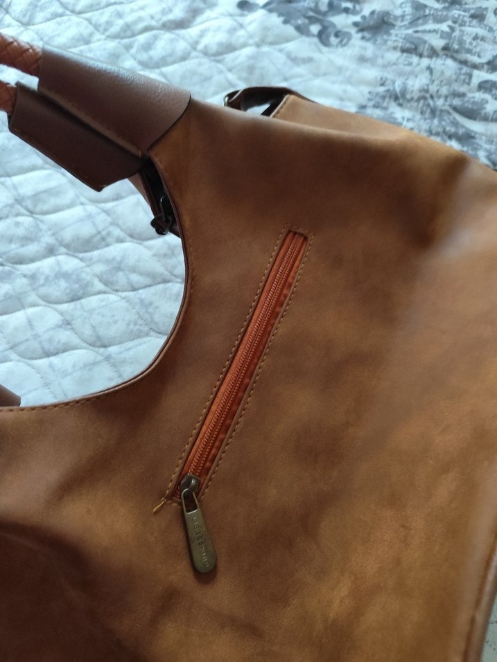 Kahverengi Süet Tokalı Kadın Çanta - Görsel 2