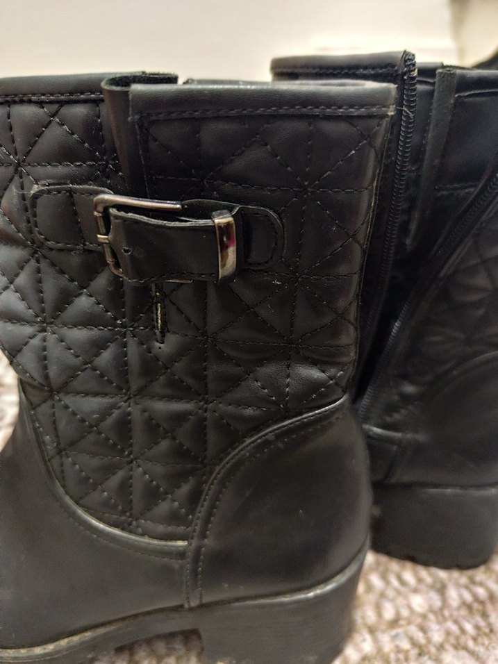 siyah bot Polaris - Görsel 4