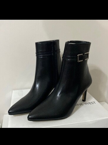 Nine west sıfır kutusunda