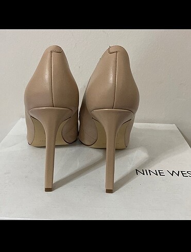 37,5 Beden Nine west topuklu