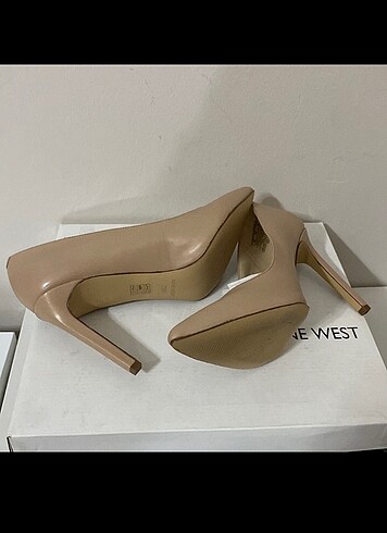 37,5 Beden ten rengi Renk Nine west topuklu