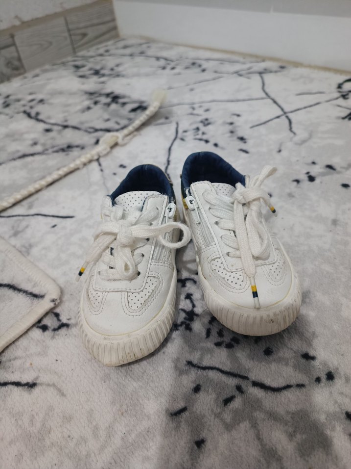 Renkli Bağcıklı ve fermuarlı Erkek Çocuk Spor Ayakkabı - Görsel 2