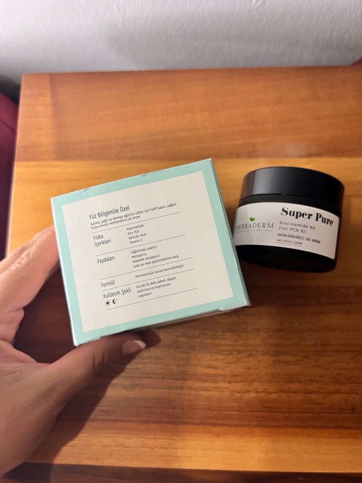 Herbaderm Super Pure nemlendirici jel krem - Görsel 3