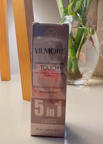 Vemore Chocolate+Cashmere SPF50+ BB Krem - Görsel 3