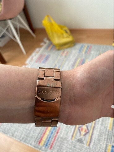 Beden Swatch bayan saat