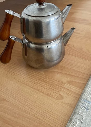 Ahşap Saplı Metal Çaydanlık Seti