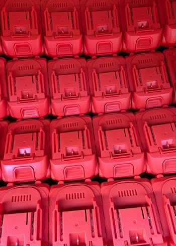 10 pil yuvalı Batarya kutusu ve Bms Kartı - Görsel 3