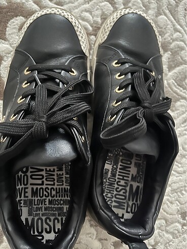 40 Beden Sneaker