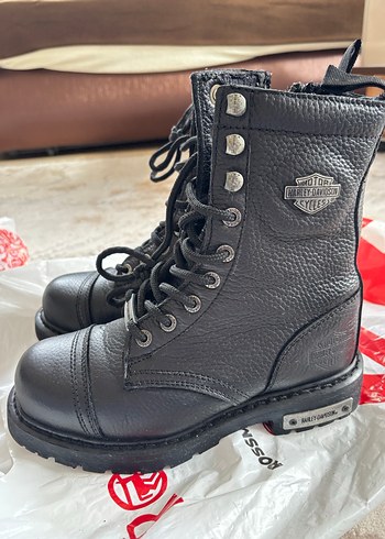 Harley davidson kadın bot - Görsel 2