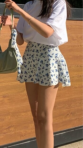 Zara mini şortlu etek