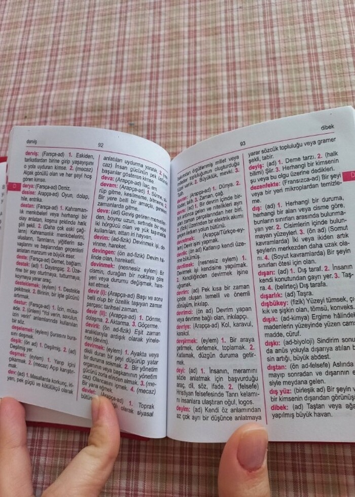 TÜRKÇE MİNİK SÖZLÜk - Görsel 2