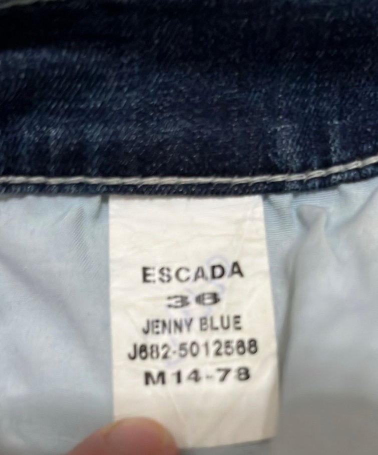 Escada vintage şortolon - Görsel 3