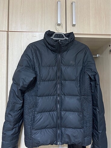 nike orijinal mont