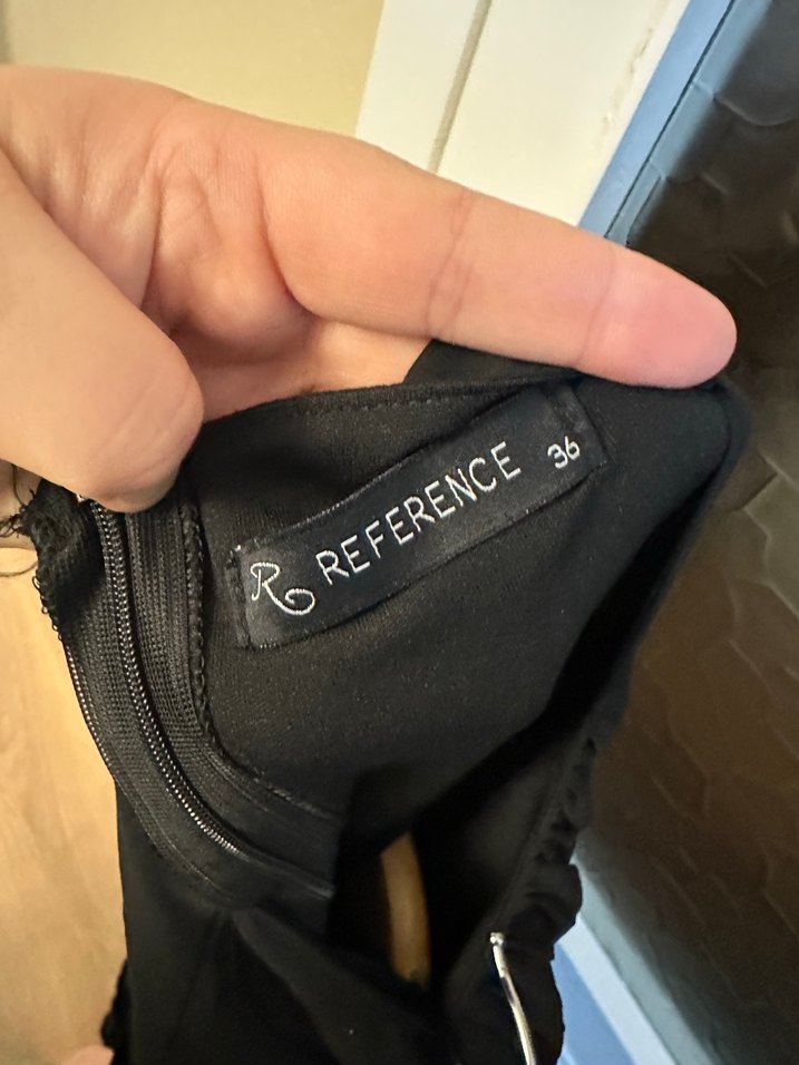 Uzun Siyah Drapeli Kadın Elbise - Görsel 3