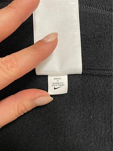 m Beden siyah Renk Nike hırka