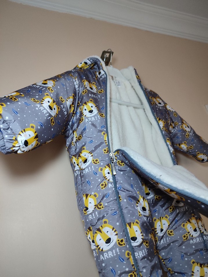 Gri Baskılı Kürklü Bebek  Tulumu - Görsel 5