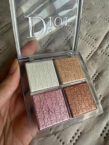  Beden Renk Dior Backstage Highlighter