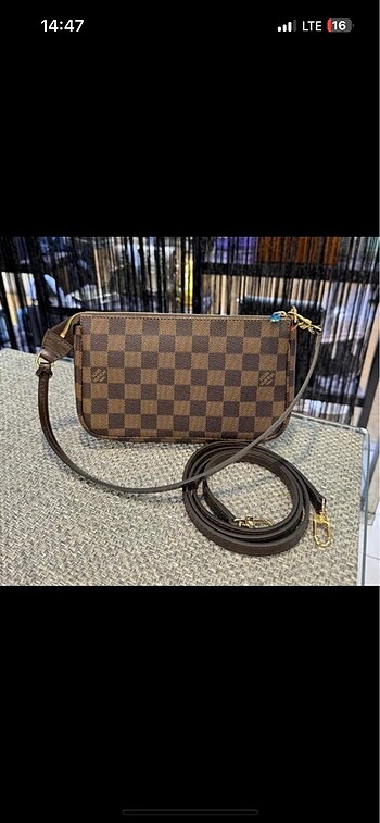 Louis Vuitton Deri Çanta