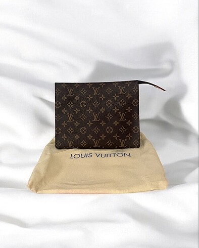 Louis Vuitton Hakiki Deri El Çantası