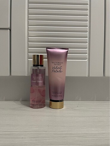 Victoria secret set